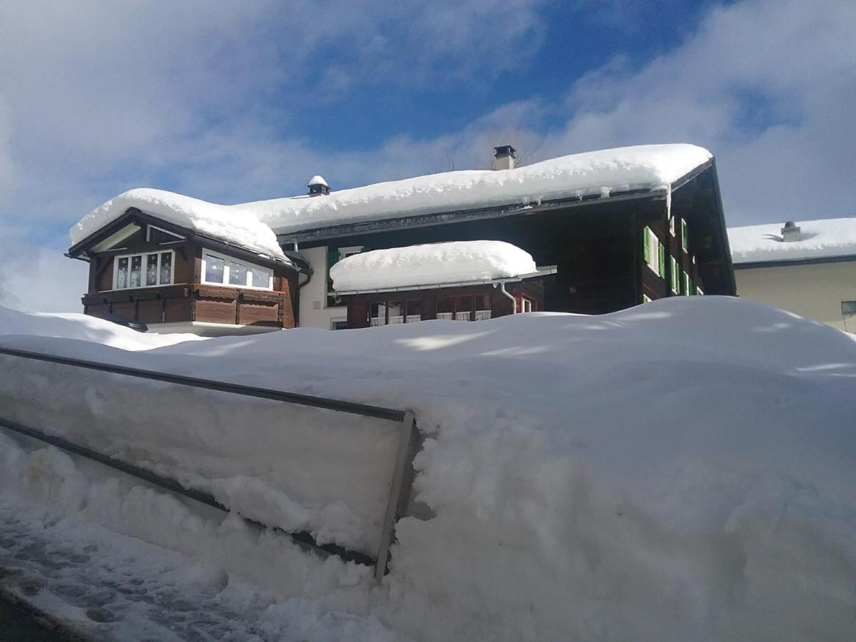 Walser Chalet Casa Paterna Disentis Bagian luar foto