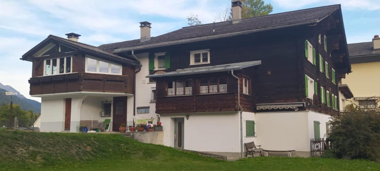 Walser Chalet Casa Paterna Disentis Bagian luar foto